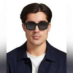 Gucci | Accessories | New Authentic Gucci Grey Square Mens  display picture 3